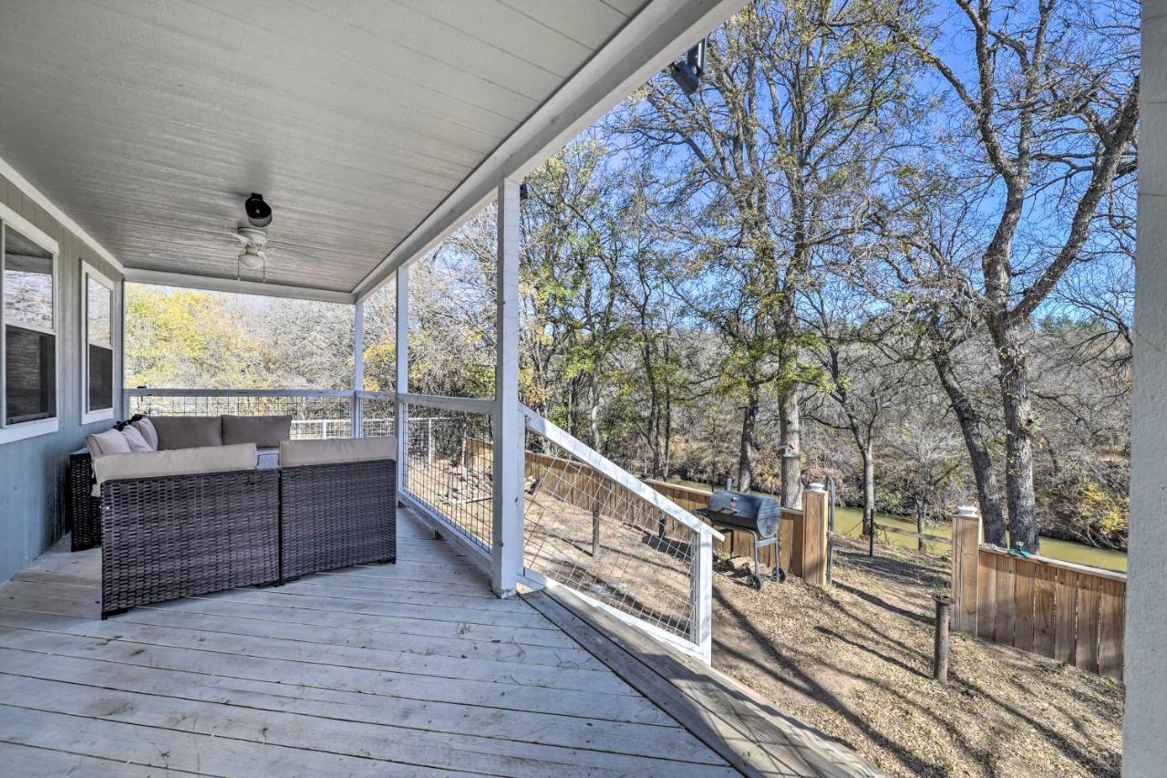 Bright Brownwood Home With On-Site River Access! Exterior foto